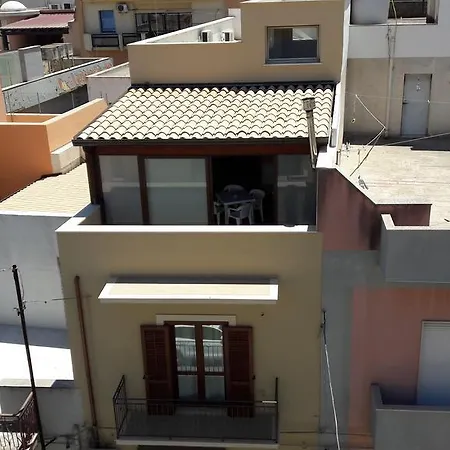 Stella Marina بيت ضيافة مازارا ديل فالو